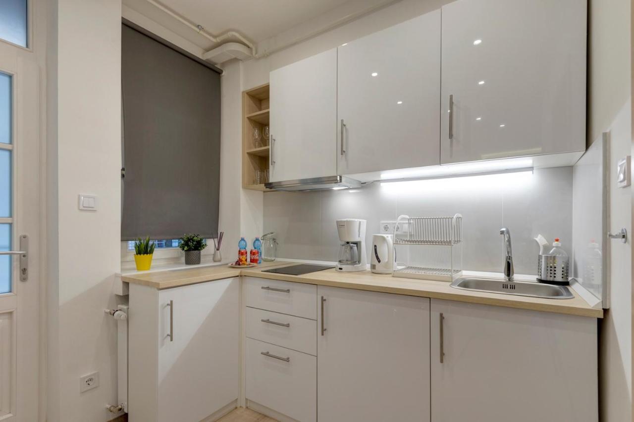 Rp1 Apartment Boedapest Buitenkant foto